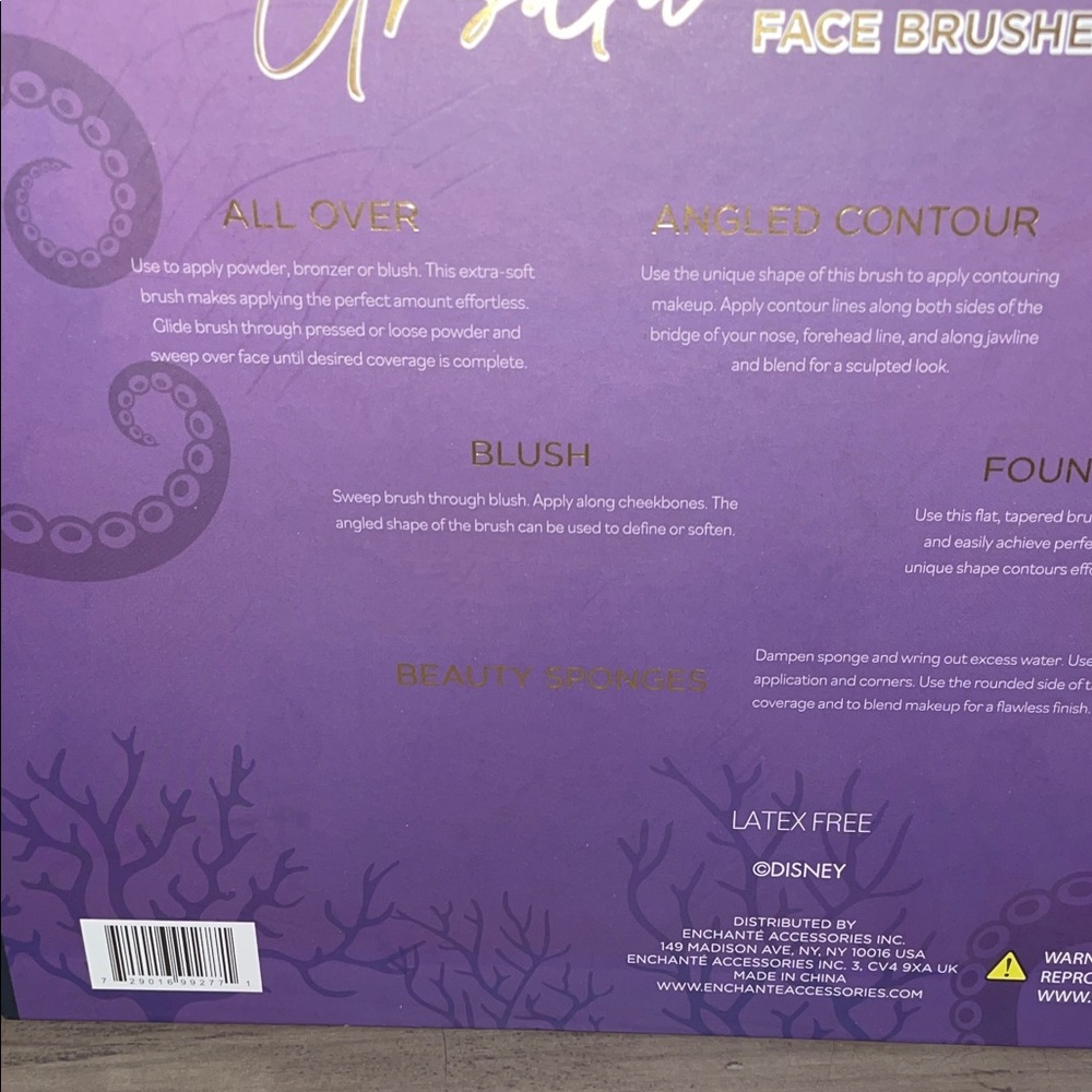 Disney Villains Ursula Purple Makeup Brush Set - Picture 6 of 7